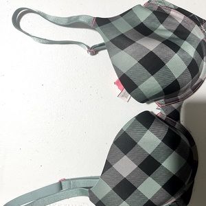 Victoria’s Secret Bra